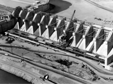 Wanapum Dam Construction