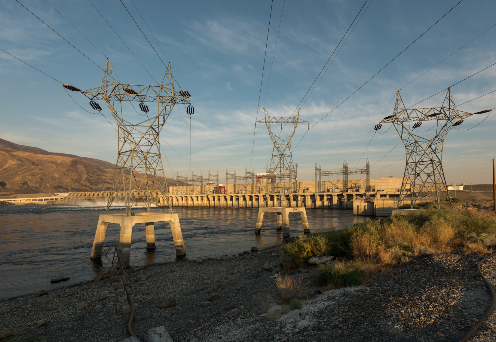 Priest Rapids Dam