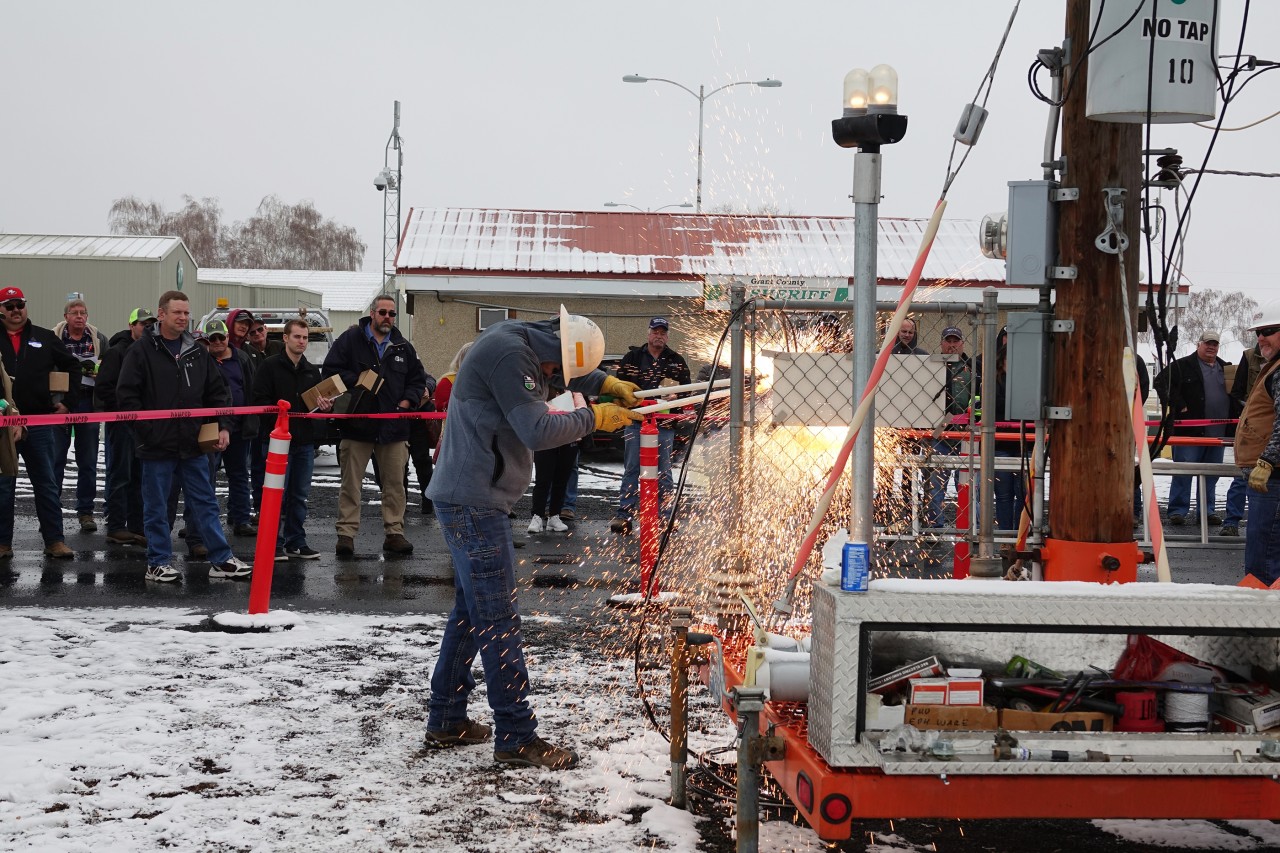 B2ap3 Large Sparks Smaller